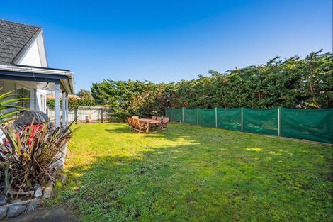 Photo of property in 32 Rosewood Place, Paraparaumu, 5032