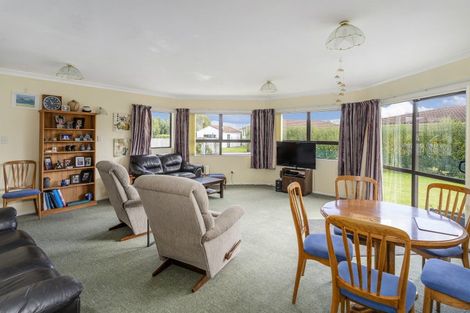 Photo of property in 24 Springbok Avenue, Whitianga, 3510