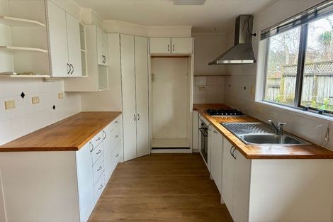 Photo of property in 1/114 Canongate Street, Birkdale, Auckland, 0626