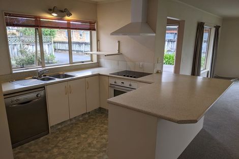 Photo of property in 30a Taylor Terrace, St Andrews, Hamilton, 3200