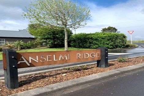 Photo of property in 21 Anselmi Ridge Road, Pukekohe, 2120