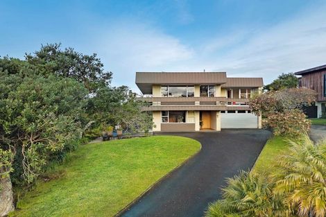 Photo of property in 22 Park Rise, Campbells Bay, Auckland, 0630
