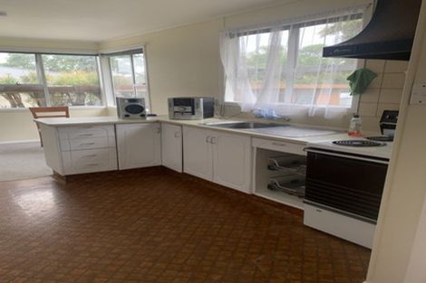 Photo of property in 41 Parrs Cross Road, Henderson, Auckland, 0612
