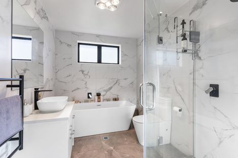 Photo of property in 17 Annmarie Avenue, Totara Park, Auckland, 2019