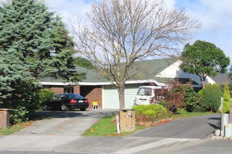 Photo of property in 11 Papawai Grove, Waikanae, 5036