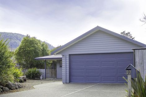 Photo of property in 37 Stafford Street, Blackball, 7804