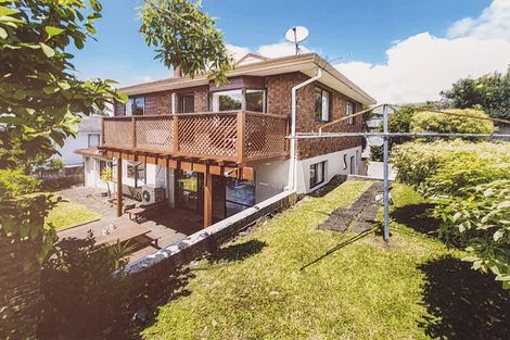 Photo of property in 64a Oakdale Road, Mount Roskill, Auckland, 1041