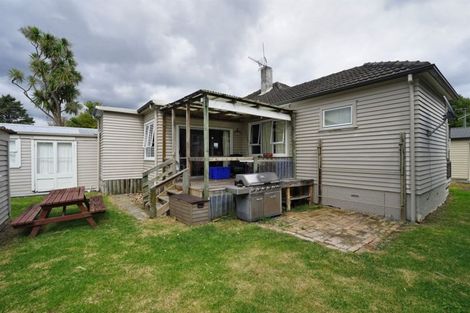 Photo of property in 2 Casey Avenue, Fairfield, Hamilton, 3214