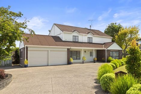 Photo of property in 112 Valley Road, Pukekohe, 2120