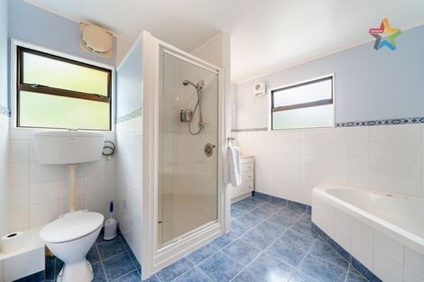 Photo of property in 57 Pokohiwi Road, Normandale, Lower Hutt, 5010