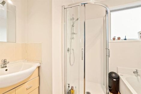 Photo of property in 4 Gallony Avenue, Massey, Auckland, 0614