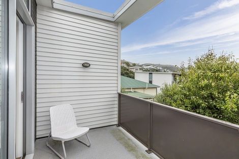 Photo of property in 2/24 Tamar Street, Island Bay, Wellington, 6023