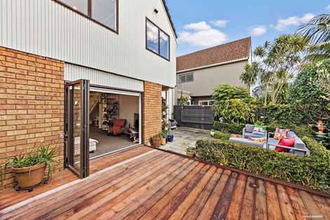 Photo of property in 1/30 Ireland Road, Mount Wellington, Auckland, 1060