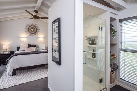 Photo of property in 8 Kea Street, Waikanae, 5036