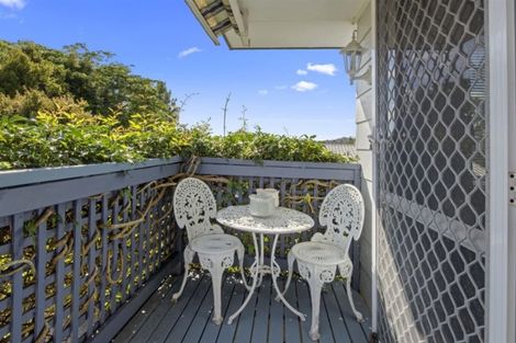 Photo of property in 5 Titiro Way, Welcome Bay, Tauranga, 3112