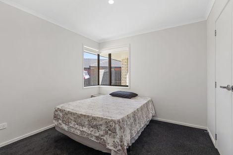 Photo of property in 5 Warlock Way, Papamoa, 3118