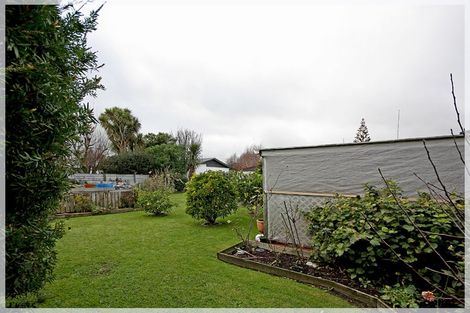 Photo of property in 12 Hillary Street, Foxton, 4814