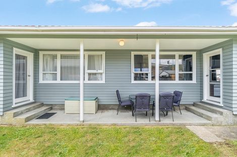 Photo of property in 3 Maoribank Grove, Brown Owl, Upper Hutt, 5018