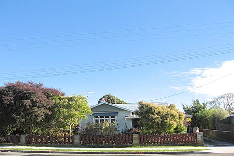 Photo of property in 5 Domain Road, Otaki, 5512