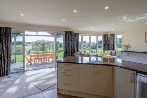 Photo of property in 10 Tarrant Way, Ohau, Levin, 5570