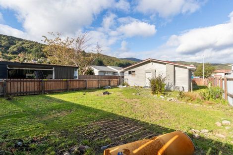 Photo of property in 8 Orewa Grove, Wainuiomata, Lower Hutt, 5014