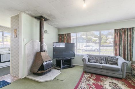 Photo of property in 35b Stockdale Street, Wainuiomata, Lower Hutt, 5014