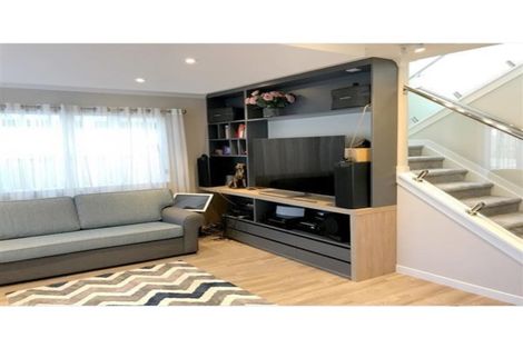 Photo of property in 80 Thomas Road, Flat Bush, Auckland, 2019