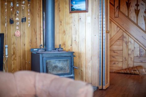 Photo of property in 37 Whaanga Road, Raglan, 3297