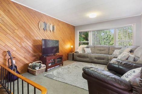 Photo of property in 106 Stanley Road, Glenfield, Auckland, 0629
