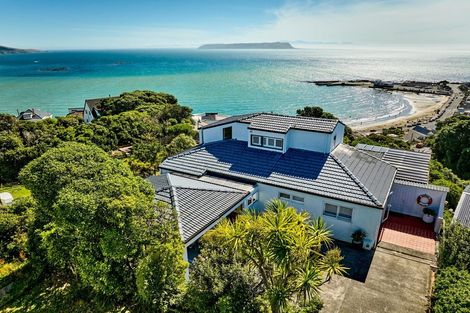 Photo of property in 120a Motuhara Road, Plimmerton, Porirua, 5026