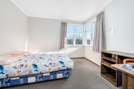 Photo of property in 4a Langford Street, Naenae, Lower Hutt, 5011