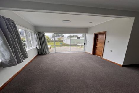 Photo of property in 43 Trinity Avenue, Epuni, Lower Hutt, 5011