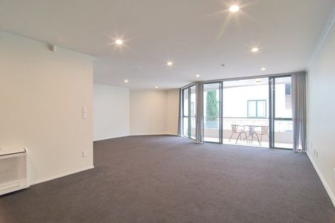 Photo of property in St James Courts, 2/77 Gloucester Street, Christchurch Central, Christchurch, 8013
