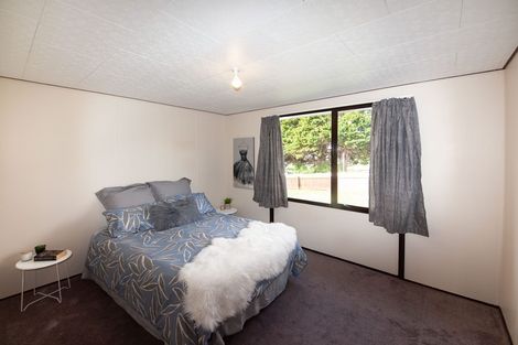Photo of property in 14 Awatea Street, Ranui, Porirua, 5024