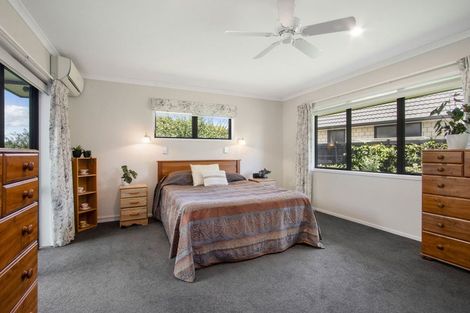 Photo of property in 2 Bransley Grove, Katikati, 3129