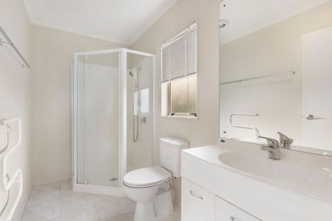 Photo of property in 12 Orbit Place, Flat Bush, Auckland, 2019