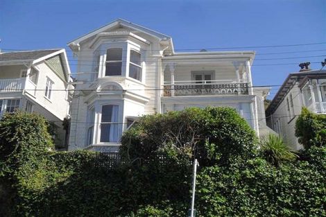 Photo of property in 2/28 Grant Road, Thorndon, Wellington, 6011