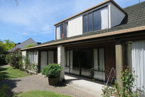 Photo of property in 32 O'connor Place, Burnside, Christchurch, 8053