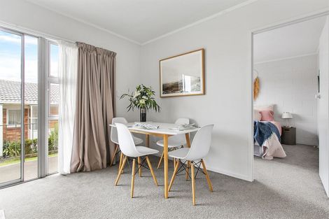 Photo of property in 2/34 Watea Road, Sandringham, Auckland, 1025
