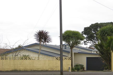 Photo of property in 196 Tukapa Street, Westown, New Plymouth, 4310