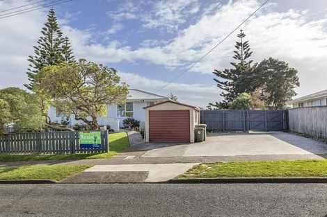 Photo of property in 34 Opapa Street, Titahi Bay, Porirua, 5022