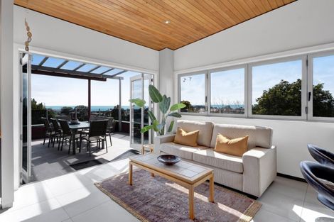 Photo of property in 370b Devon Street West, Lynmouth, New Plymouth, 4310