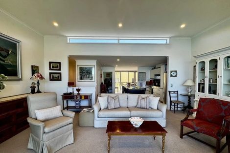 Photo of property in Marrakech Cafe, 14/305 Evans Bay Parade, Hataitai, Wellington, 6021