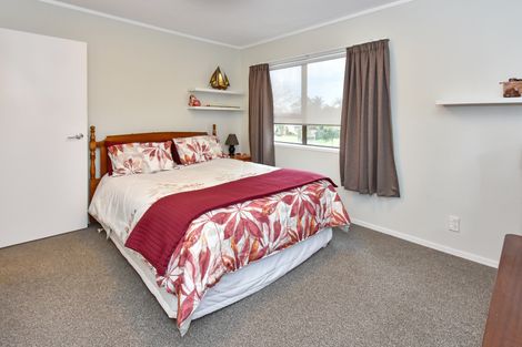 Photo of property in 78 Carnoustie Drive, Wattle Downs, Auckland, 2103