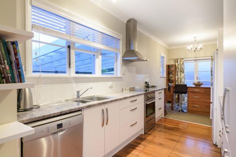 Photo of property in 15 Bernard Street, Avenues, Whangarei, 0110