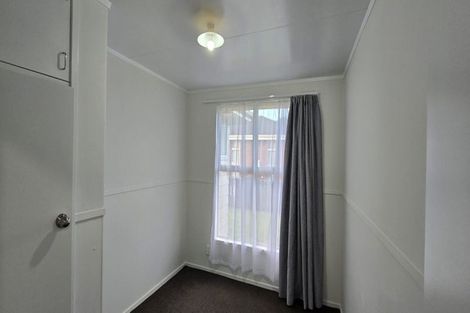 Photo of property in 87 Arimu Road, Papakura, 2110