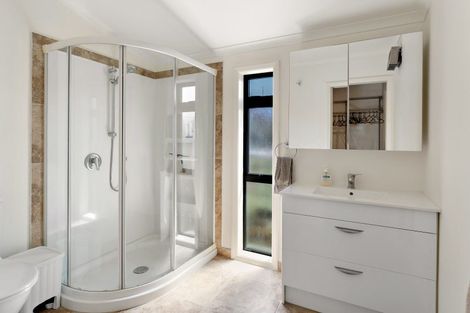 Photo of property in 4 Captain Wood Avenue, Whitianga, 3510