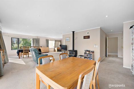 Photo of property in 2/14 Duncan Street, Tawa, Wellington, 5028