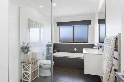 Photo of property in 25 Ella Anne Crescent, Warkworth, 0910