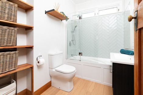 Photo of property in 17 Cornford Street, Karori, Wellington, 6012